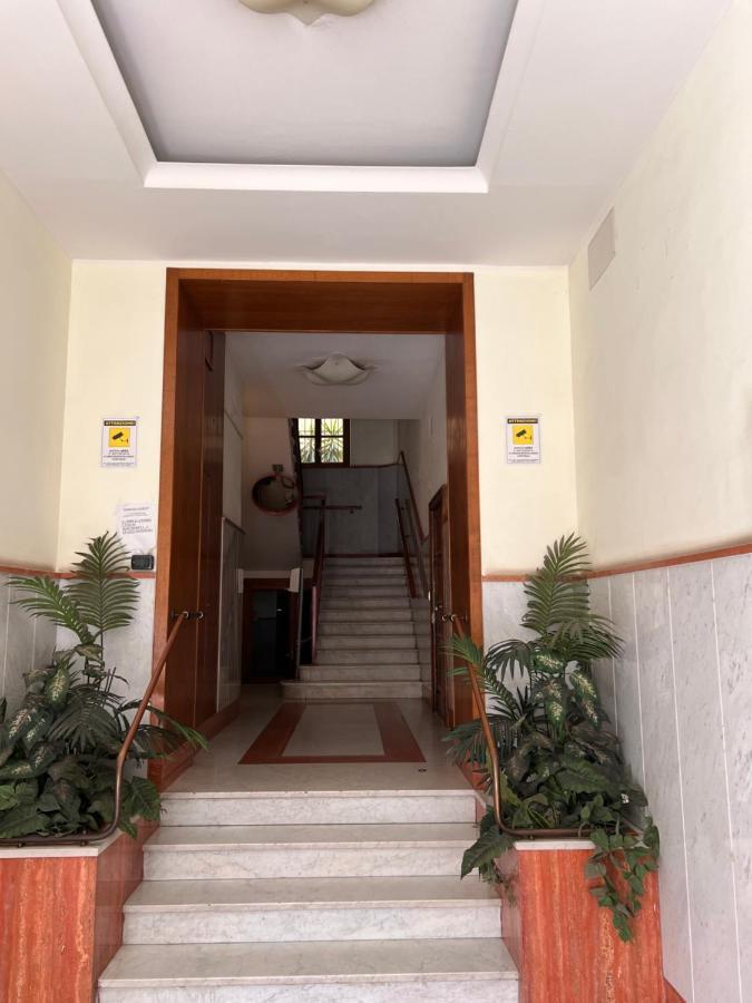 Hotel Relais Cavour Napoli Zewnętrze zdjęcie