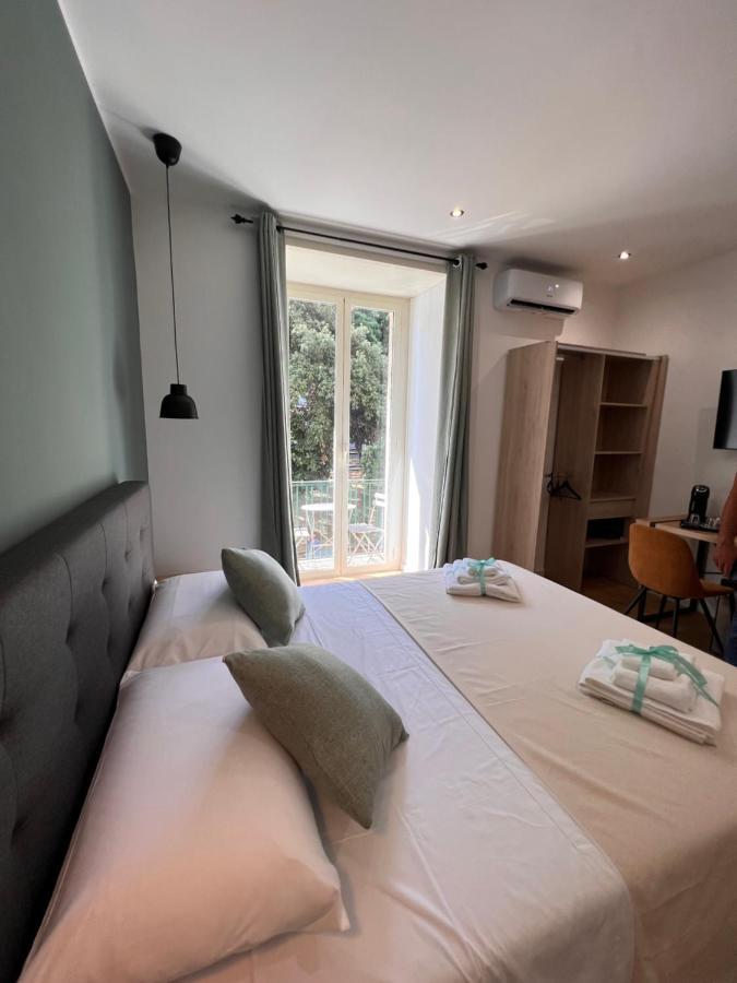 Hotel Relais Cavour Napoli Zewnętrze zdjęcie